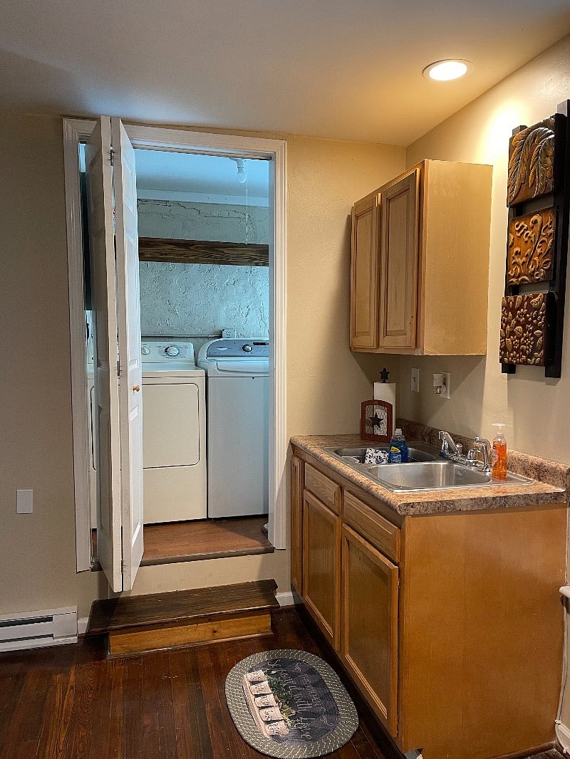 Furnished Finder property 437890_2 photo 18