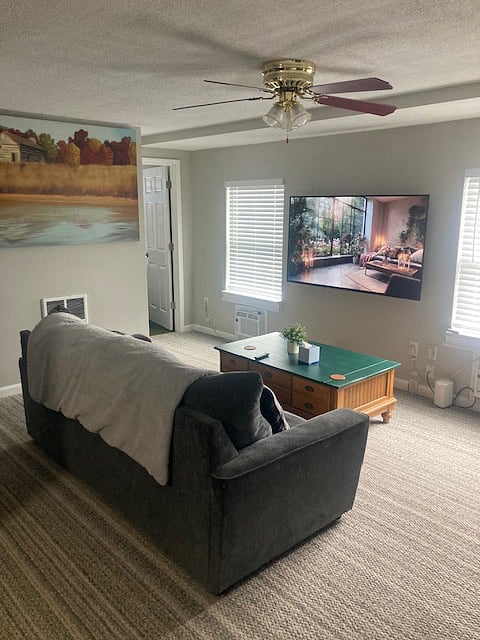 Furnished Finder property 437890_3 photo 8