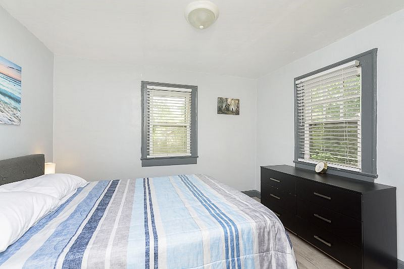 Furnished Finder property 437894_1 photo 17