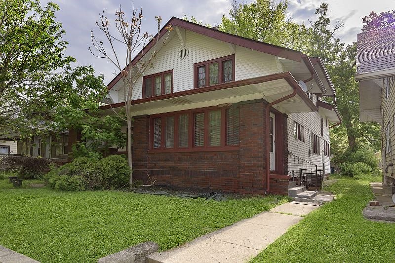 Furnished Finder property 437896_1 photo 1