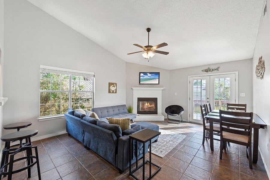 Furnished Finder property 437897_1 photo 16