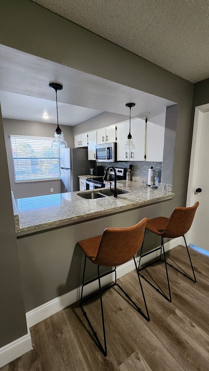 Furnished Finder property 437906_1 photo 7