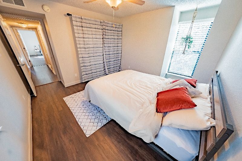 Furnished Finder property 437920_1 photo 8