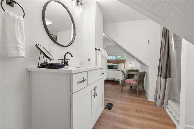 Furnished Finder property 437929_1 photo 15