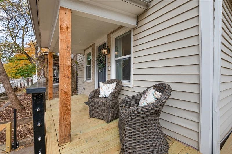 Furnished Finder property 437929_1 photo 22