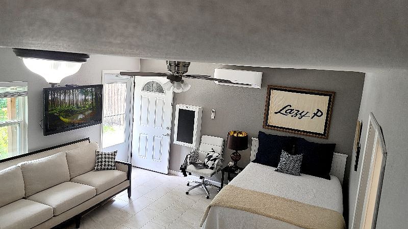 Furnished Finder property 437946_1 photo 3