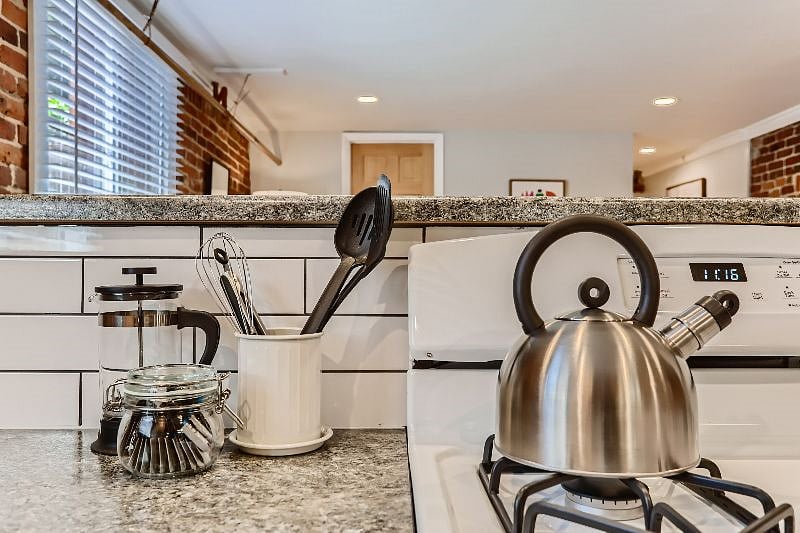 Furnished Finder property 437948_1 photo 17