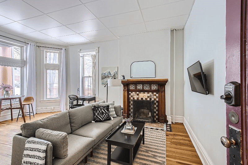 Furnished Finder property 437948_11 photo 3