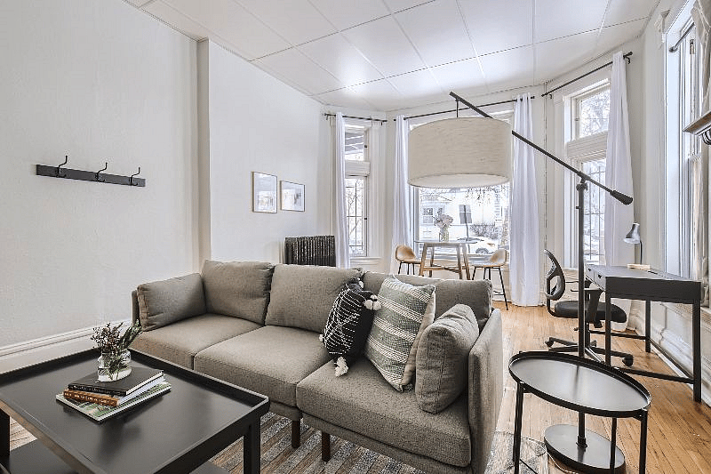 Furnished Finder property 437948_11 photo 8