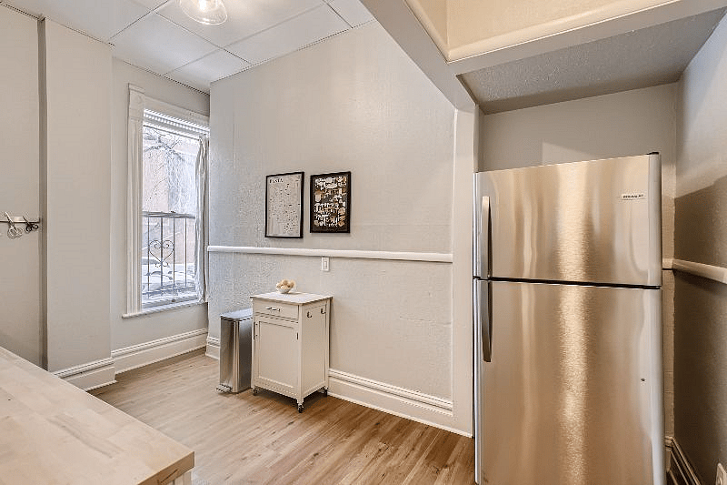 Furnished Finder property 437948_11 photo 15