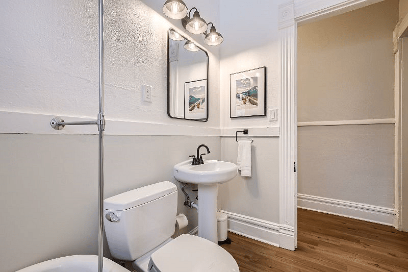 Furnished Finder property 437948_11 photo 23
