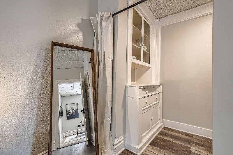 Furnished Finder property 437948_12 photo 7
