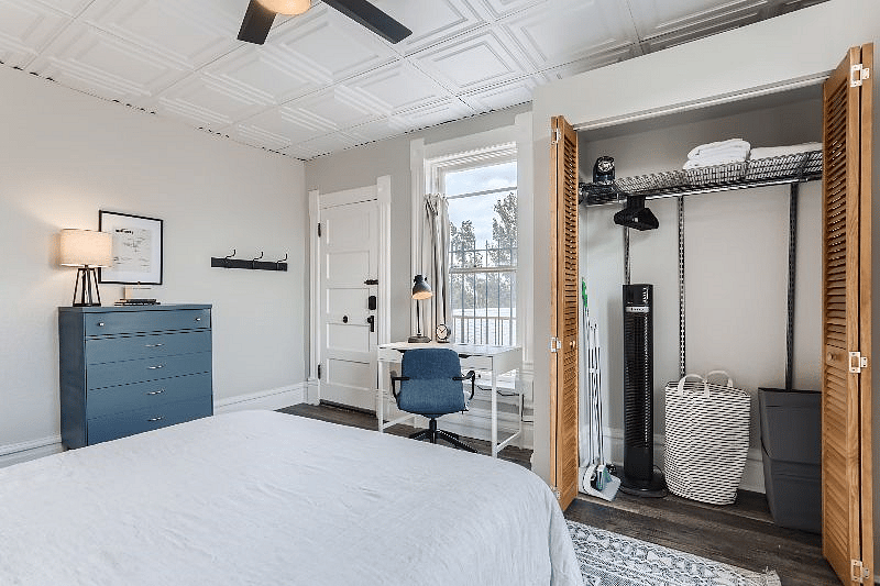 Furnished Finder property 437948_13 photo 12