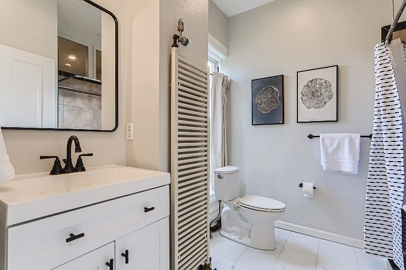Furnished Finder property 437948_13 photo 13