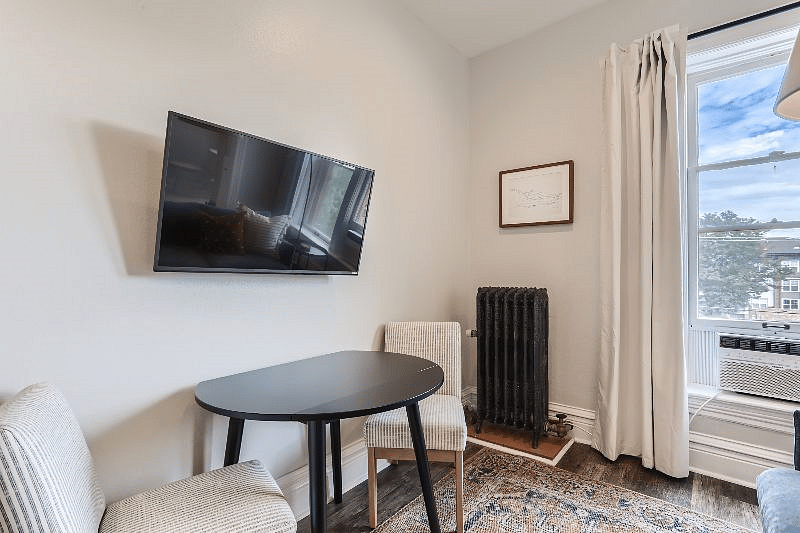 Furnished Finder property 437948_13 photo 18