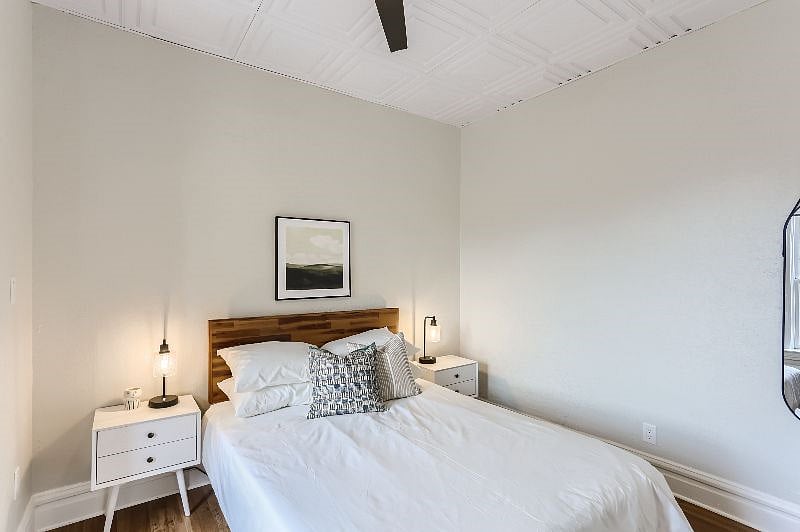 Furnished Finder property 437948_15 photo 11