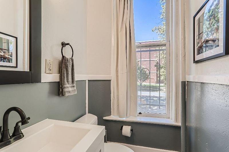 Furnished Finder property 437948_3 photo 34