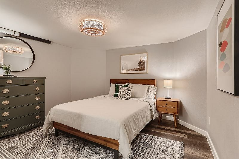 Furnished Finder property 437948_5 photo 22