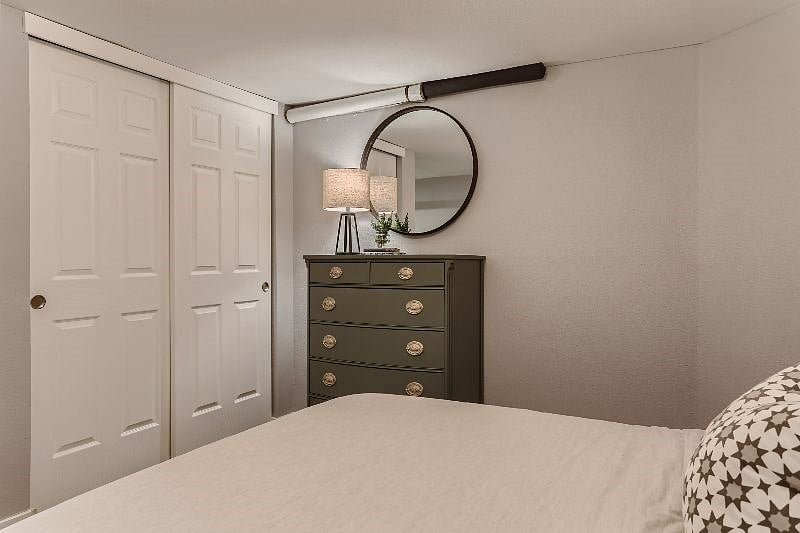 Furnished Finder property 437948_5 photo 26