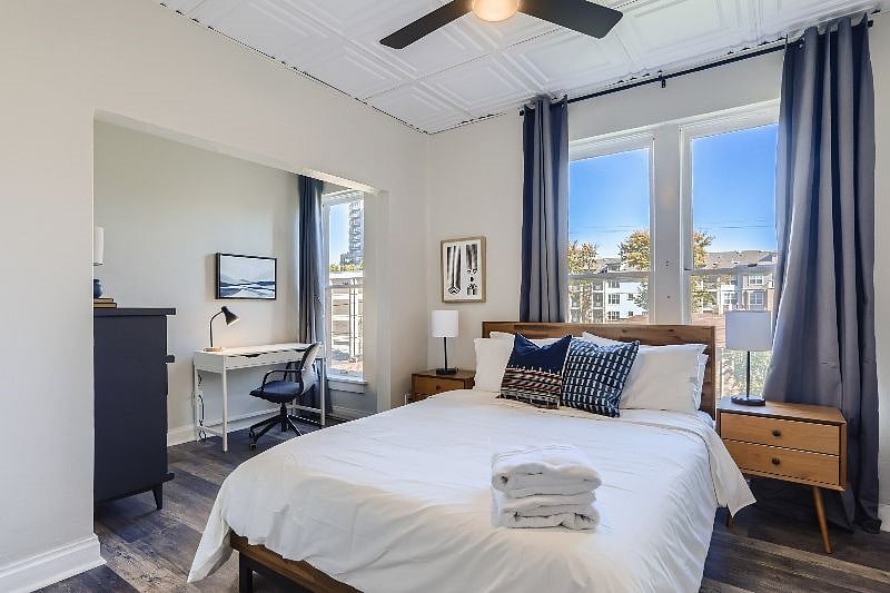 Furnished Finder property 437948_6 photo 18