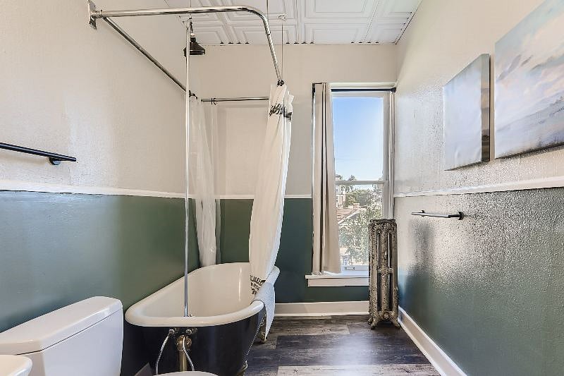 Furnished Finder property 437948_6 photo 27