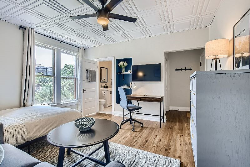 Furnished Finder property 437948_7 photo 11