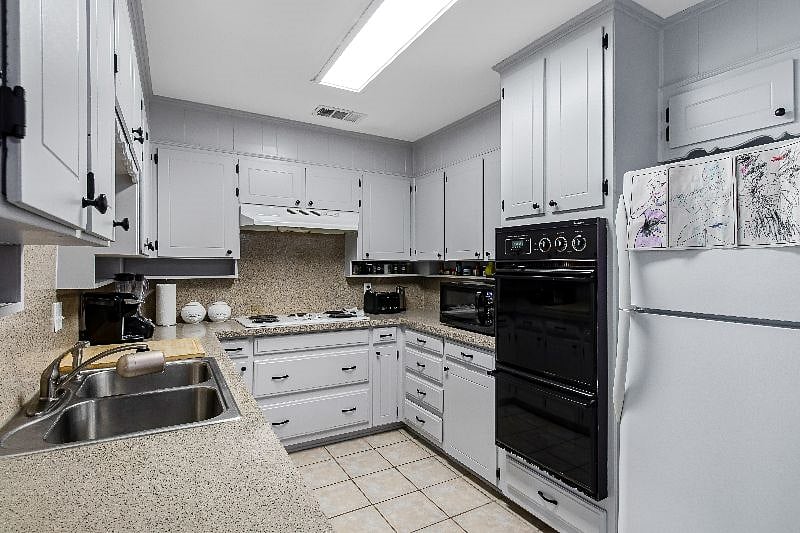 Furnished Finder property 437956_1 photo 7
