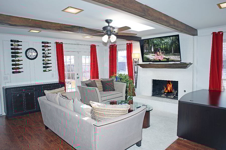 Furnished Finder property 437956_1 photo 1