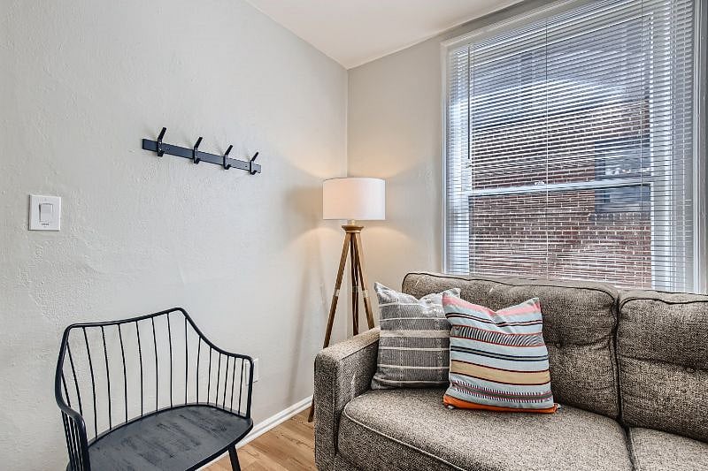 Furnished Finder property 437963_1 photo 6