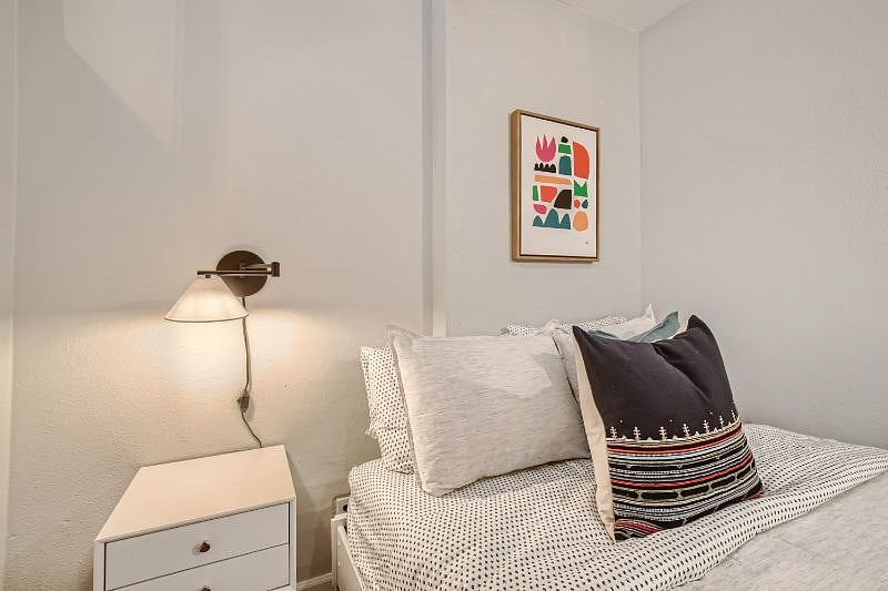Furnished Finder property 437963_1 photo 18