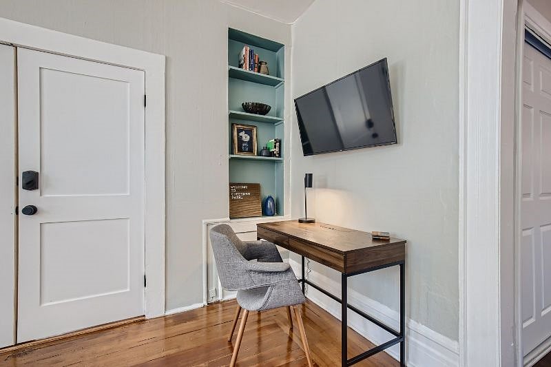 Furnished Finder property 437963_2 photo 8