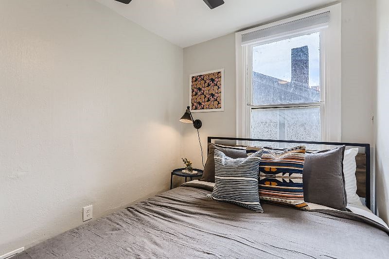 Furnished Finder property 437963_3 photo 20