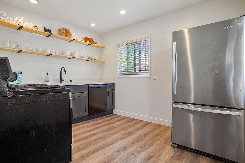 Furnished Finder property 437964_1 photo 11