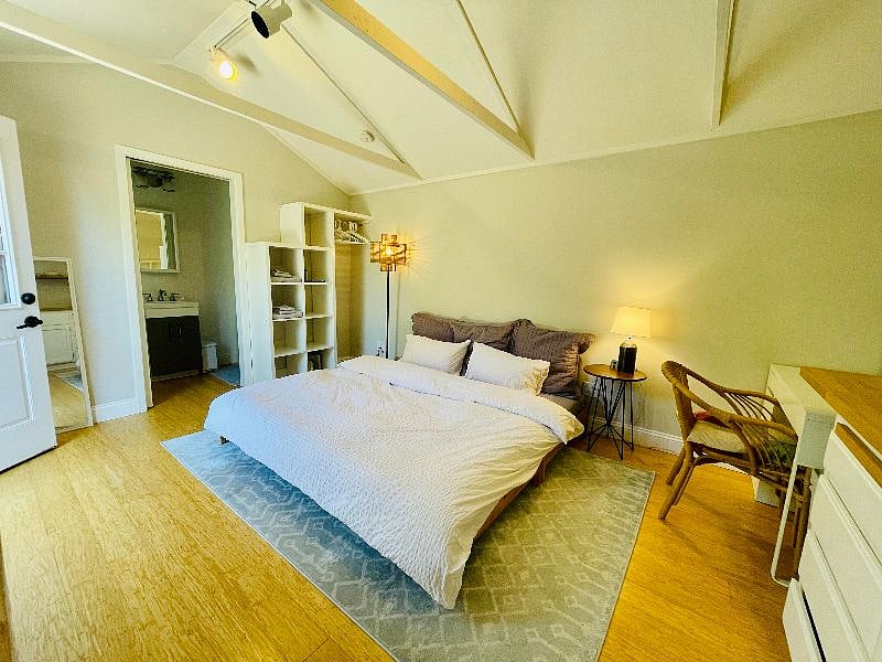 Furnished Finder property 437969_1 photo 4