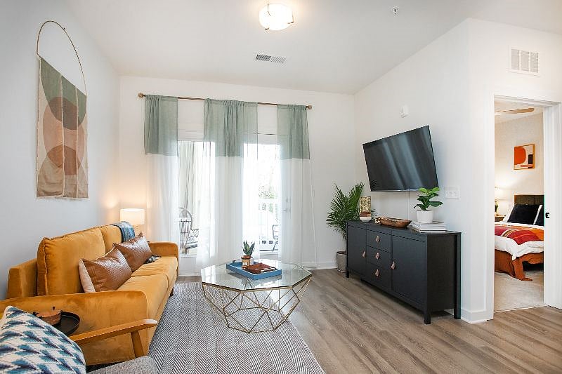 Furnished Finder property 437988_1 photo 11