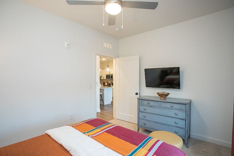 Furnished Finder property 437988_1 photo 18
