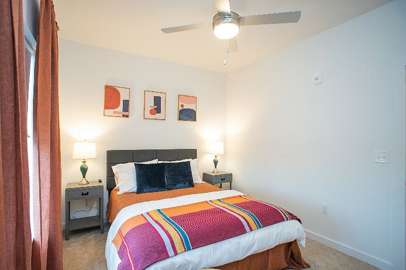 Furnished Finder property 437988_1 photo 15