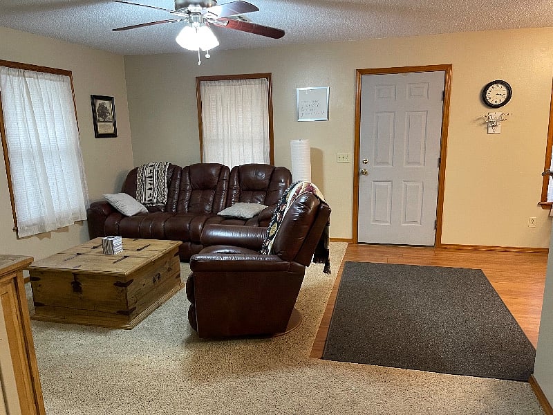 Furnished Finder property 438001_1 photo 5