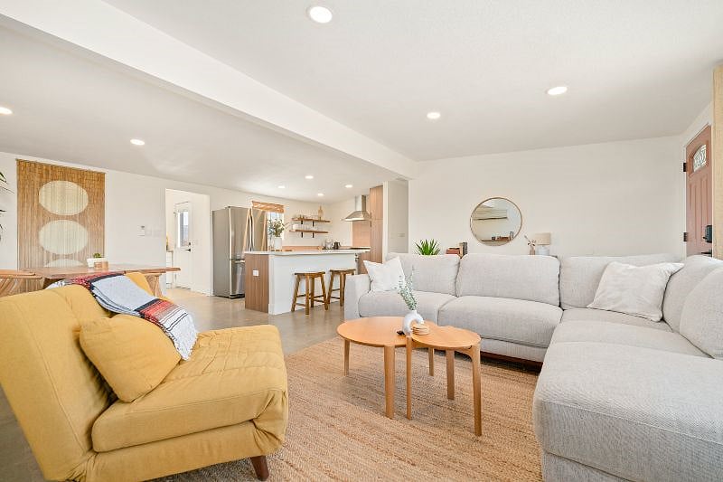Furnished Finder property 438064_1 photo 11