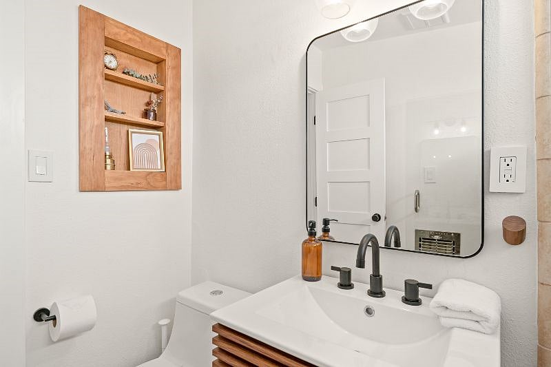 Furnished Finder property 438064_1 photo 29
