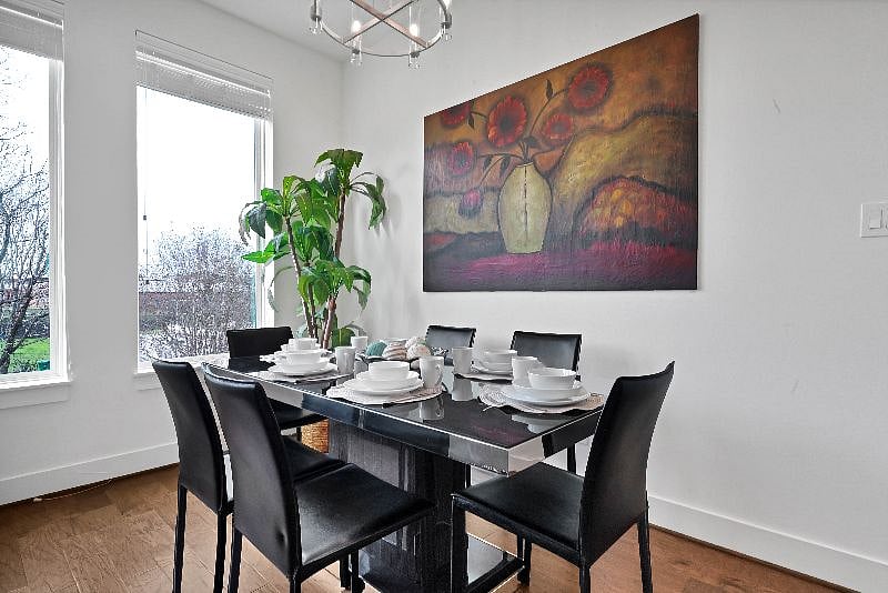 Furnished Finder property 438103_1 photo 14