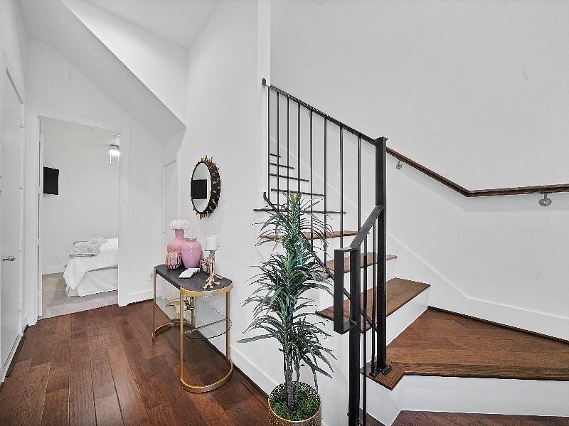 Furnished Finder property 438103_1 photo 27