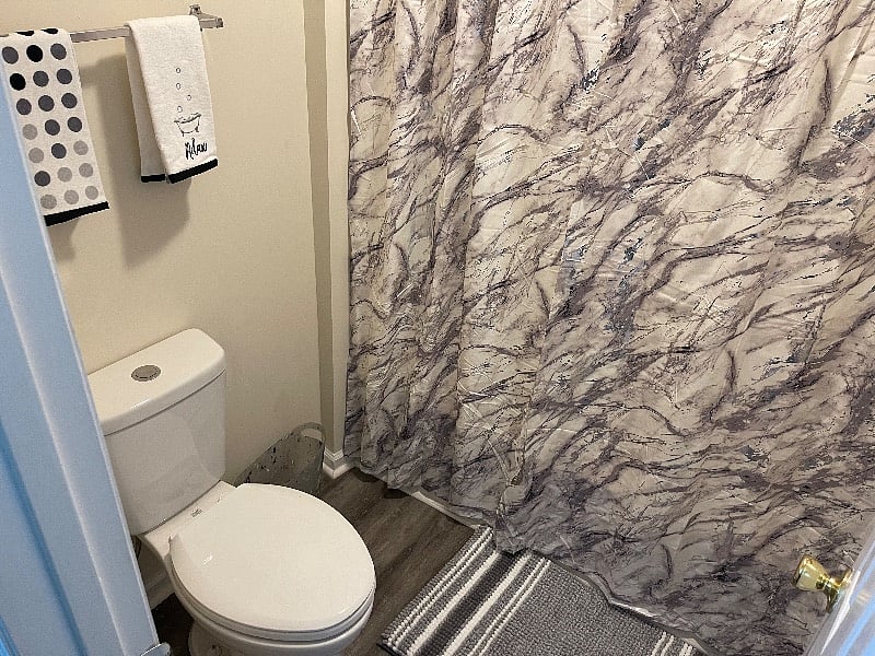 Furnished Finder property 438109_1 photo 9