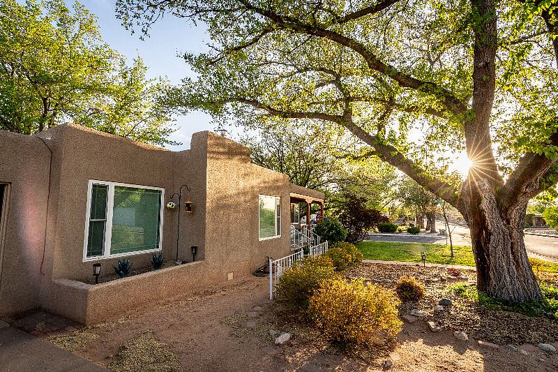 Furnished Finder property 438110_1 photo 14