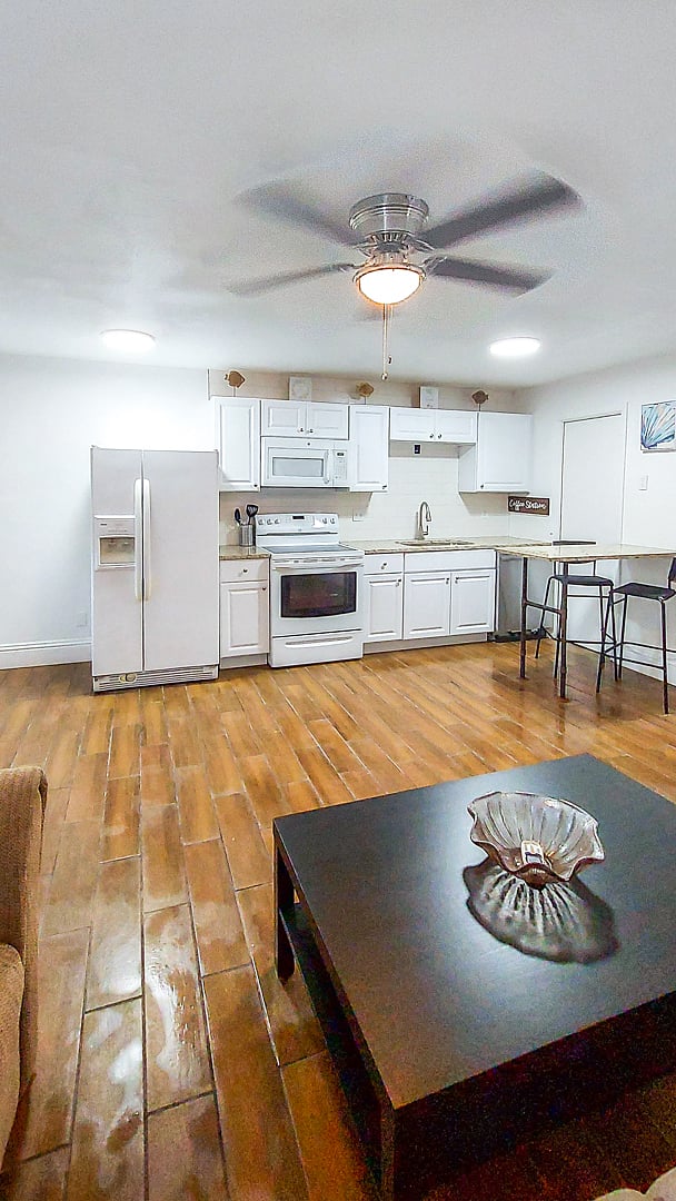 Furnished Finder property 438116_3 photo 4