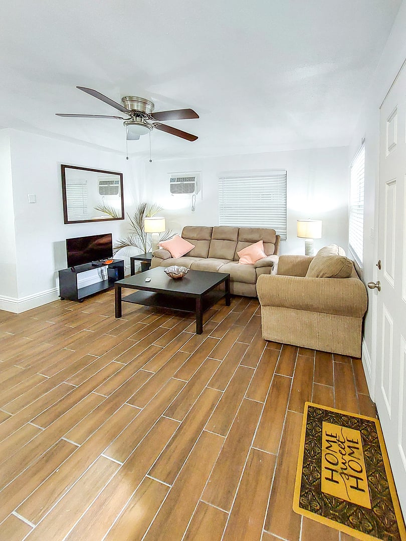 Furnished Finder property 438116_3 photo 7