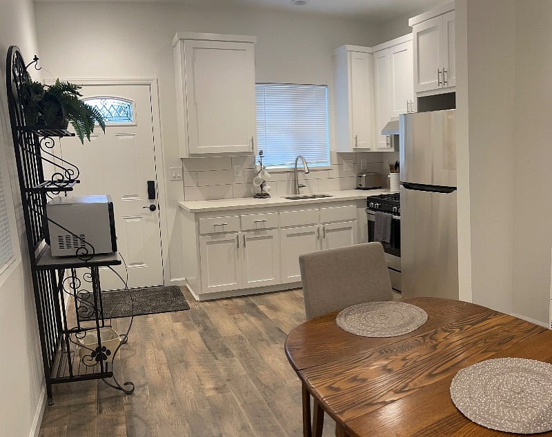 Furnished Finder property 438119_1 photo 5