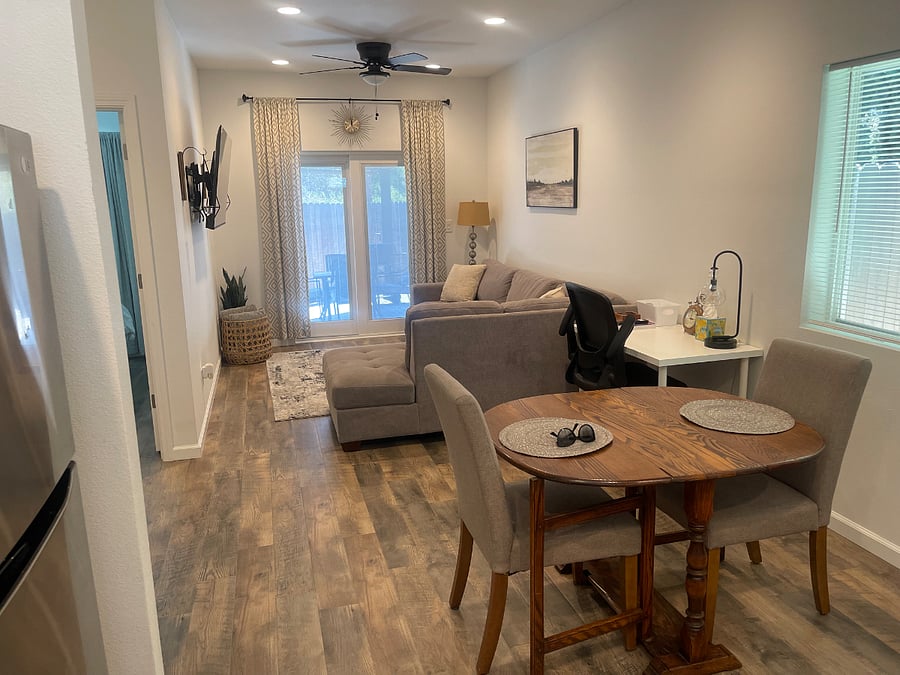 Furnished Finder property 438119_1 photo 9