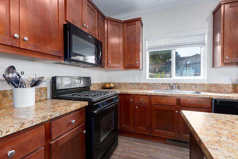 Furnished Finder property 438120_1 photo 11