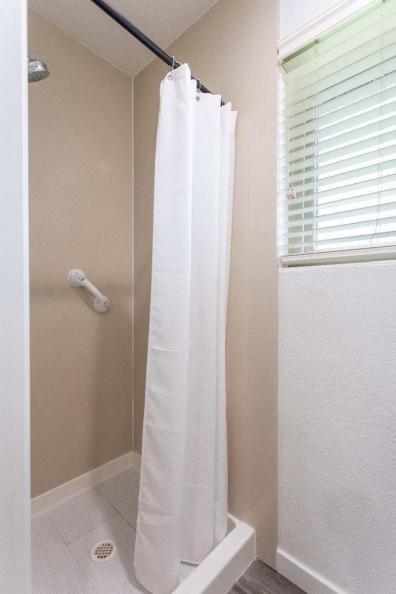 Furnished Finder property 438133_2 photo 10